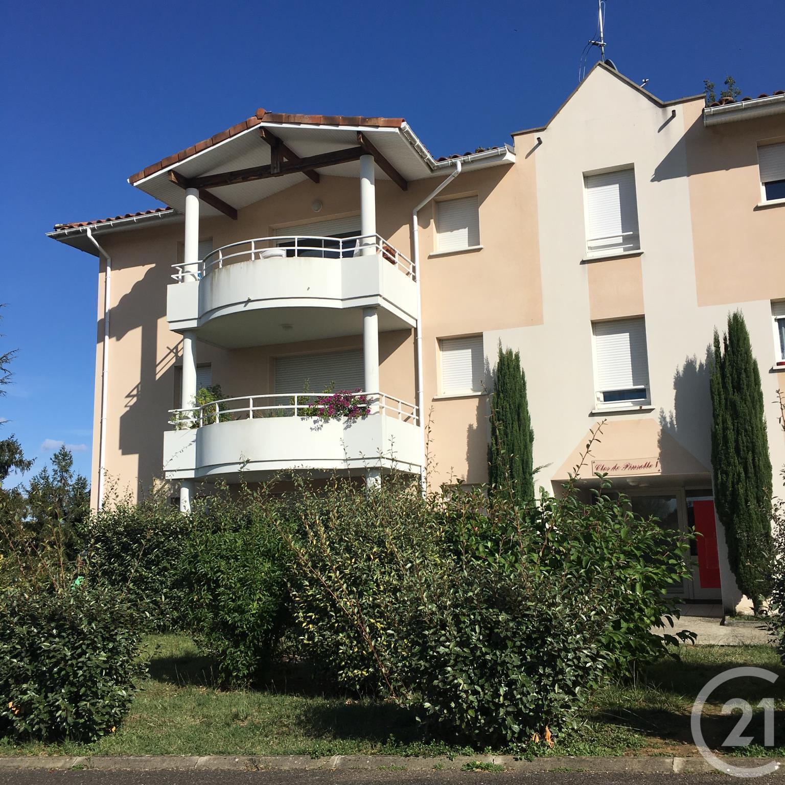 Appartement T3 à louer - 3 pièces - 54 m2 - ST PIERRE DU MONT - 40 - AQUITAINE