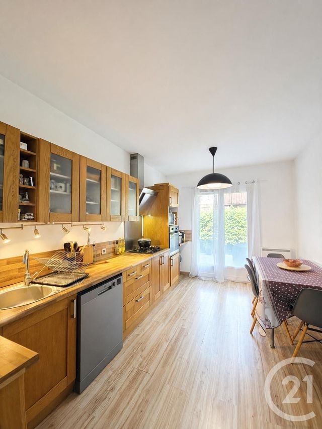 maison à vendre - 5 pièces - 122.3 m2 - ST PIERRE DU MONT - 40 - AQUITAINE - Century 21 Mi-Adour