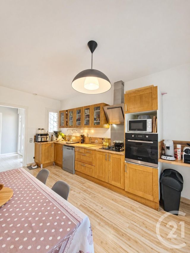 maison à vendre - 5 pièces - 122.3 m2 - ST PIERRE DU MONT - 40 - AQUITAINE - Century 21 Mi-Adour