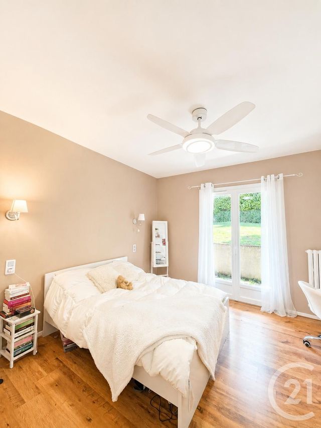 maison à vendre - 5 pièces - 122.3 m2 - ST PIERRE DU MONT - 40 - AQUITAINE - Century 21 Mi-Adour