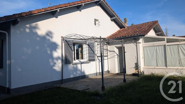 maison à louer - 4 pièces - 138.94 m2 - MONT DE MARSAN - 40 - AQUITAINE - Century 21 Mi-Adour