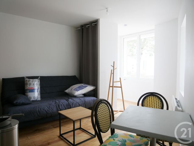 Studio à louer - 1 pièce - 17.15 m2 - MONT DE MARSAN - 40 - AQUITAINE - Century 21 Mi-Adour
