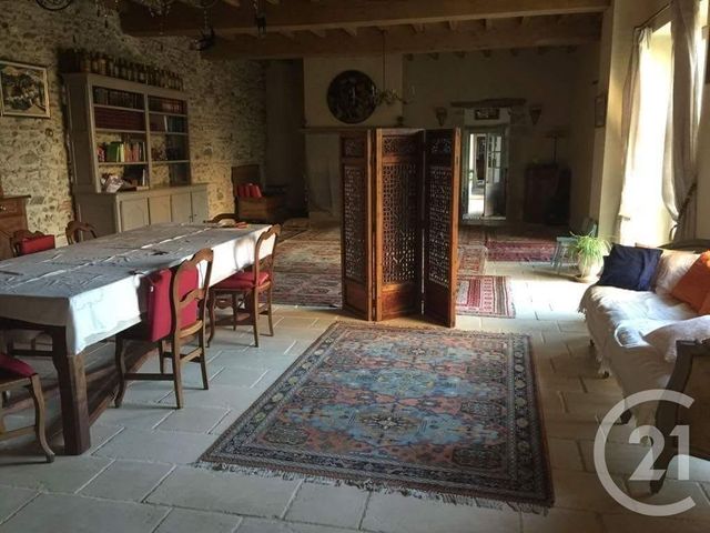maison à vendre - 5 pièces - 207.43 m2 - ST SEVER - 40 - AQUITAINE - Century 21 Mi-Adour