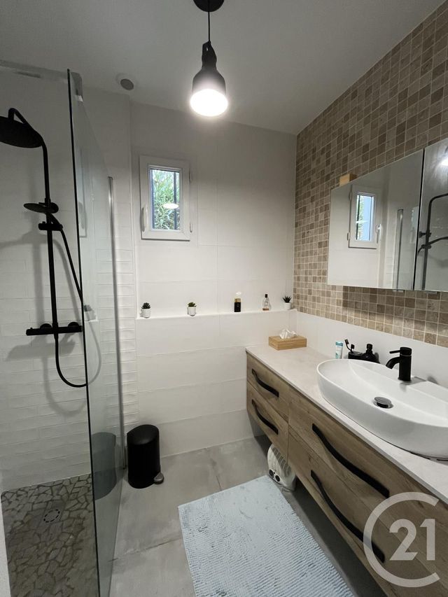 maison à vendre - 4 pièces - 111.43 m2 - ST PIERRE DU MONT - 40 - AQUITAINE - Century 21 Mi-Adour