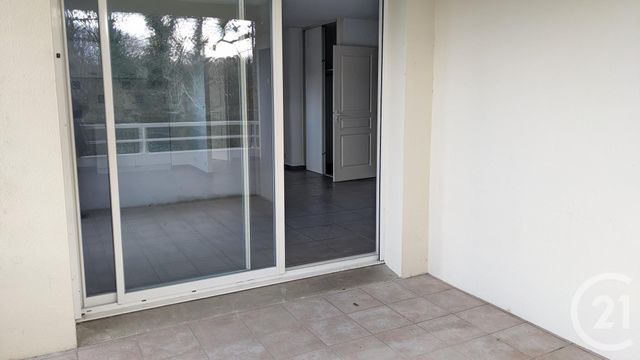Appartement F3 à louer - 3 pièces - 60.0 m2 - ST PIERRE DU MONT - 40 - AQUITAINE - Century 21 Mi-Adour