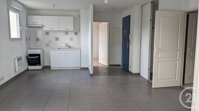Appartement F3 à louer - 3 pièces - 60.0 m2 - ST PIERRE DU MONT - 40 - AQUITAINE - Century 21 Mi-Adour