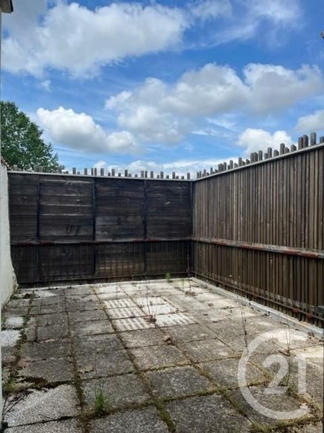 Appartement T2 à louer - 2 pièces - 43.83 m2 - MONT DE MARSAN - 40 - AQUITAINE - Century 21 Mi-Adour