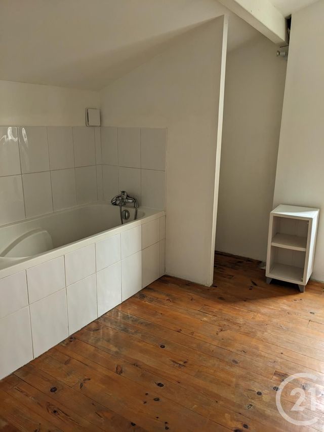 maison à louer - 5 pièces - 115.49 m2 - MONT DE MARSAN - 40 - AQUITAINE - Century 21 Mi-Adour