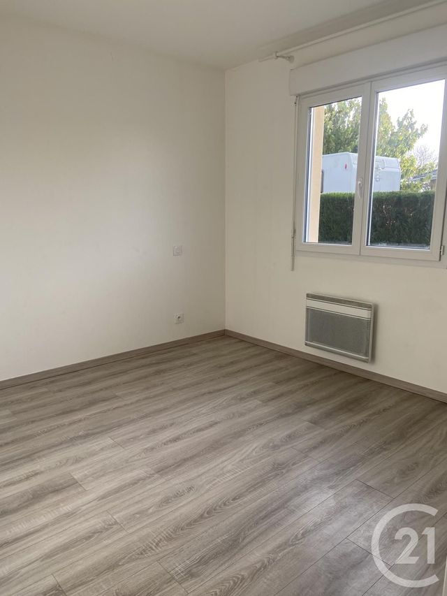 maison à louer - 5 pièces - 108.0 m2 - ST PIERRE DU MONT - 40 - AQUITAINE - Century 21 Mi-Adour