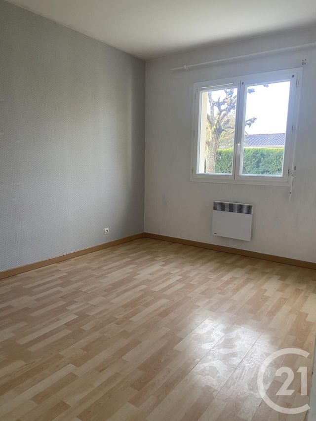 maison à louer - 5 pièces - 108.0 m2 - ST PIERRE DU MONT - 40 - AQUITAINE - Century 21 Mi-Adour