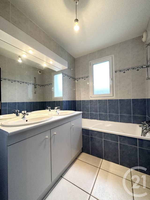 Appartement F3 à louer - 3 pièces - 49.0 m2 - MONT DE MARSAN - 40 - AQUITAINE - Century 21 Mi-Adour