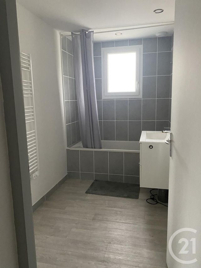 Appartement à louer - 3 pièces - 90.78 m2 - ST SEVER - 40 - AQUITAINE - Century 21 Mi-Adour