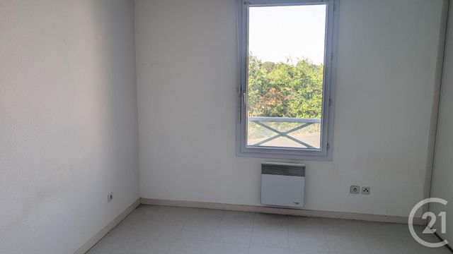 Appartement F2 à vendre - 2 pièces - 50.14 m2 - ST PIERRE DU MONT - 40 - AQUITAINE - Century 21 Mi-Adour
