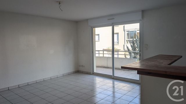 Appartement F2 à vendre - 2 pièces - 50.14 m2 - ST PIERRE DU MONT - 40 - AQUITAINE - Century 21 Mi-Adour