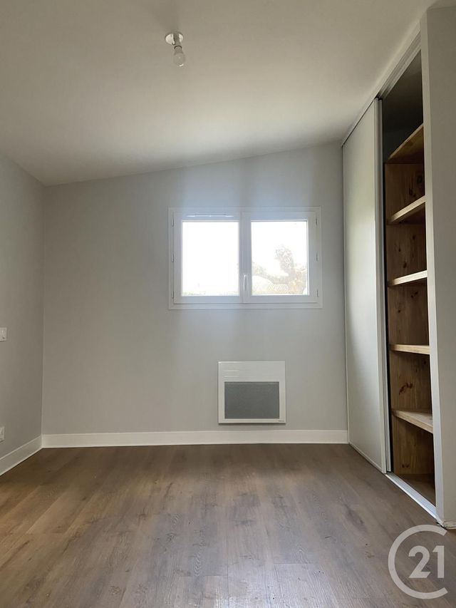 Appartement F2 à louer - 2 pièces - 37.0 m2 - ST PIERRE DU MONT - 40 - AQUITAINE - Century 21 Mi-Adour