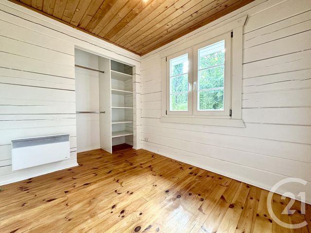 maison à louer - 4 pièces - 142.0 m2 - ST PIERRE DU MONT - 40 - AQUITAINE - Century 21 Mi-Adour