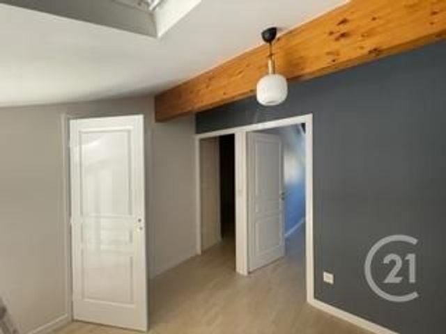 Appartement Duplex à louer - 3 pièces - 87.57 m2 - MONT DE MARSAN - 40 - AQUITAINE - Century 21 Mi-Adour