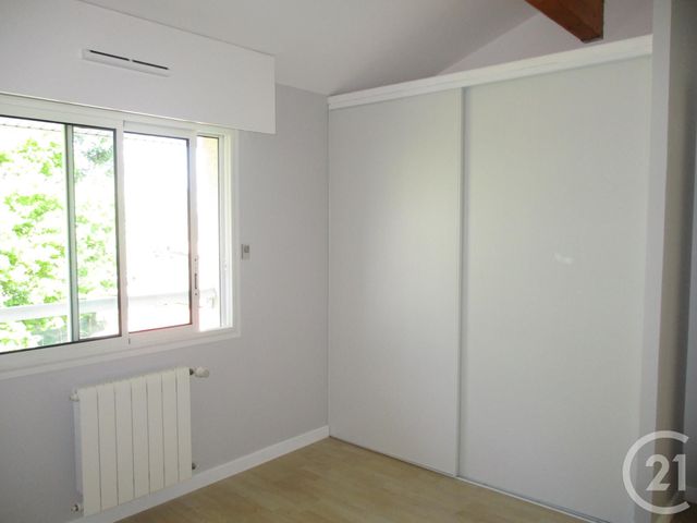 Appartement Duplex à louer - 2 pièces - 57.9 m2 - MONT DE MARSAN - 40 - AQUITAINE - Century 21 Mi-Adour