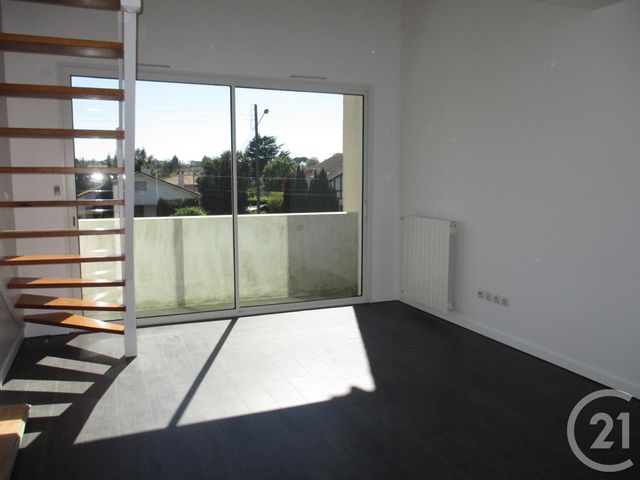 Appartement Duplex à louer - 2 pièces - 57.9 m2 - MONT DE MARSAN - 40 - AQUITAINE - Century 21 Mi-Adour