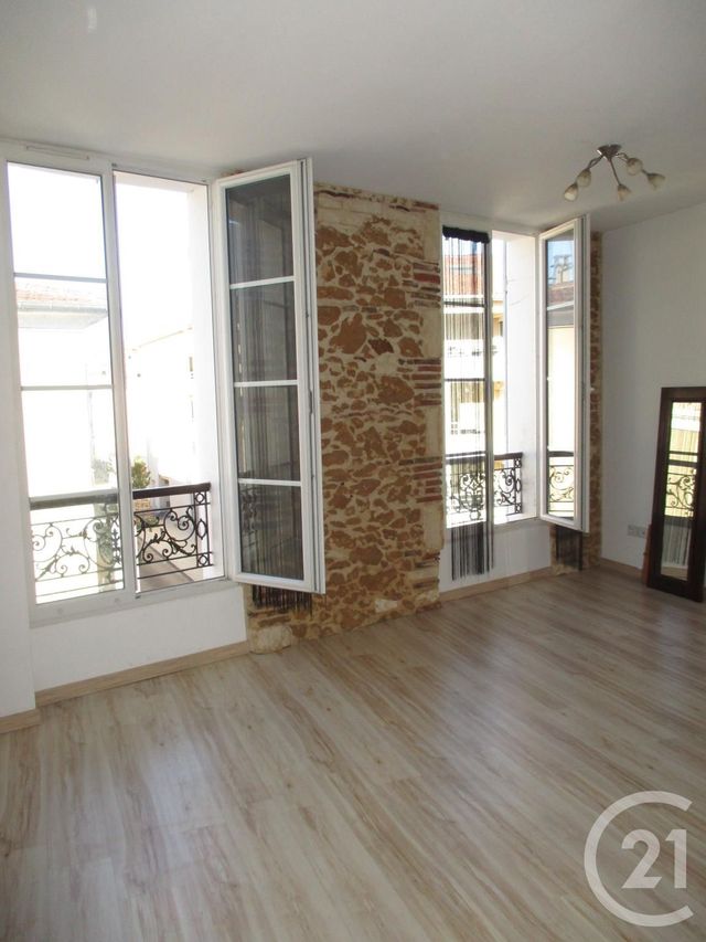 Afficher la photo en grand Appartement T1 à louer - 1 pièce - 26.0 m2 - MONT DE MARSAN - 40 - AQUITAINE - Century 21 Mi-Adour