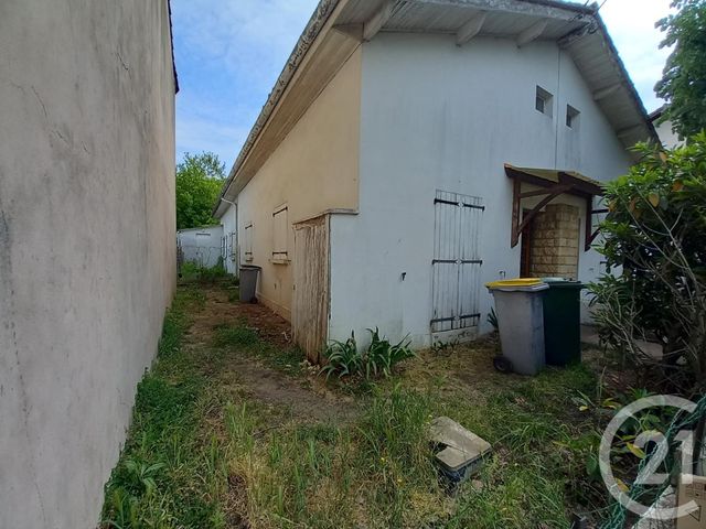Afficher la photo en grand Appartement à vendre - 2 pièces - 36.0 m2 - MONT DE MARSAN - 40 - AQUITAINE - Century 21 Mi-Adour