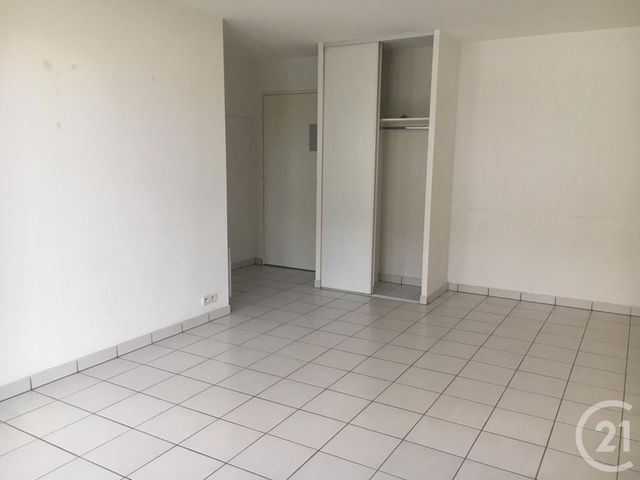 Appartement F2 à louer - 2 pièces - 46.27 m2 - ST PIERRE DU MONT - 40 - AQUITAINE - Century 21 Mi-Adour Appartement F2 à louer - 2 pièces - 46.27 m2 - ST PIERRE DU MONT - 40 - AQUITAINE - Century 21 Mi-Adour