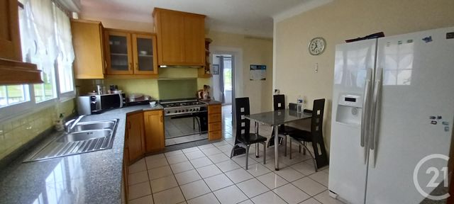 Afficher la photo en grand maison à vendre - 7 pièces - 193.0 m2 - YGOS ST SATURNIN - 40 - AQUITAINE - Century 21 Mi-Adour